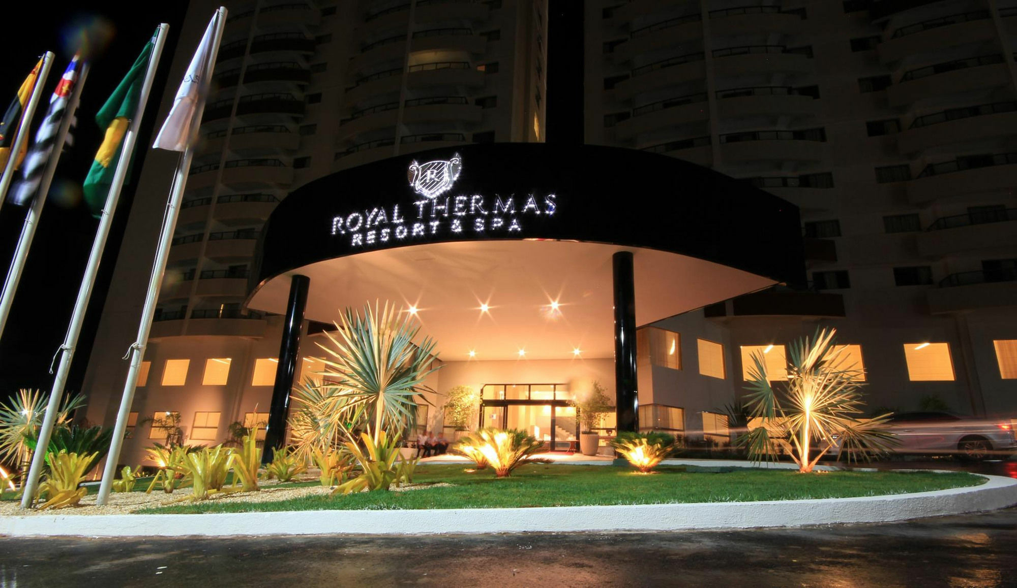 Wyndham Olimpia Royal Hotels Buitenkant foto Royal Thermae Resort & Spa
